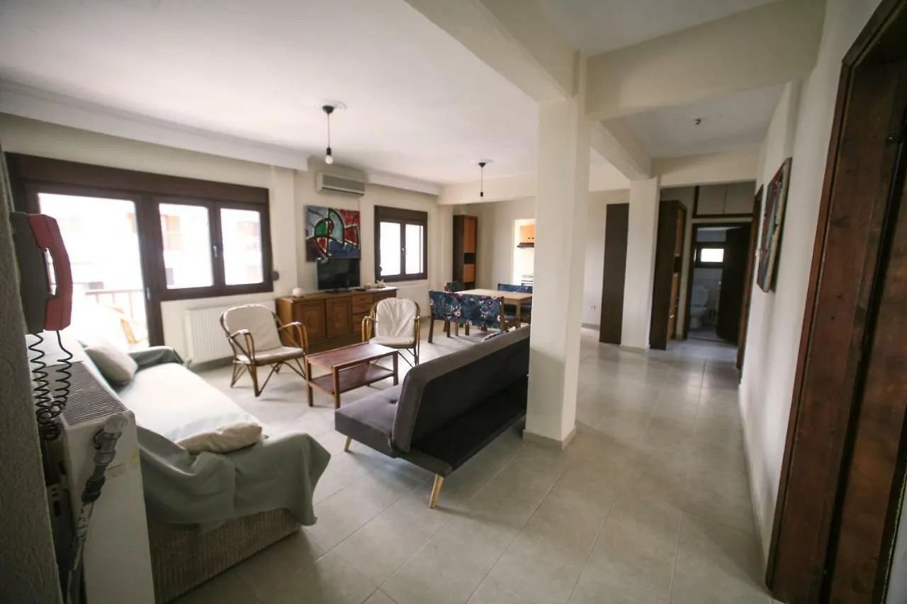 Luminous Apartment Agia Triada
